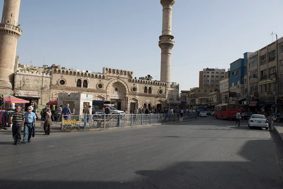 Al-Husseini Mosque and the downtown souks