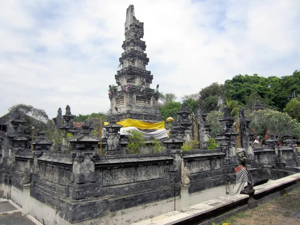 Pura Jagatnatha