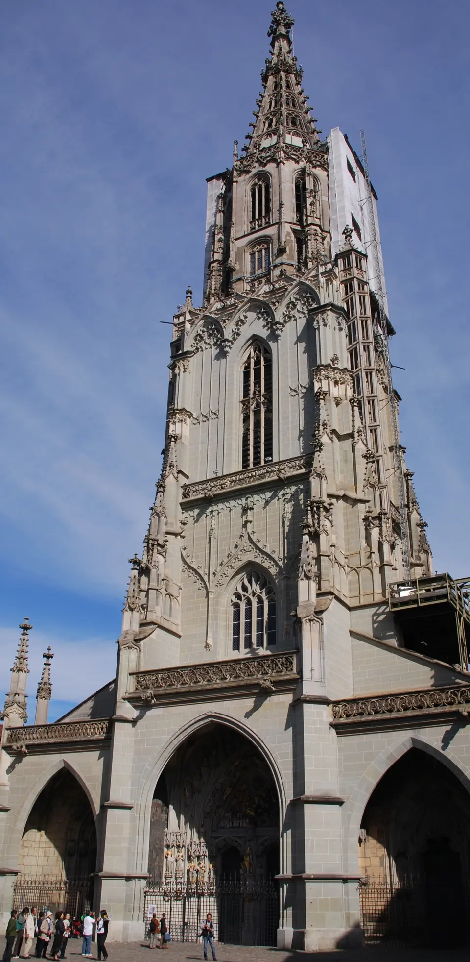 Bern Minster and Münsterplattform