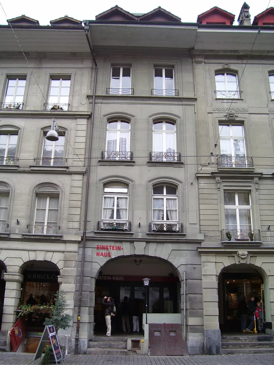 Einstein House
