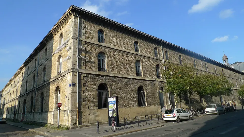 CAPC Contemporary Art Museum