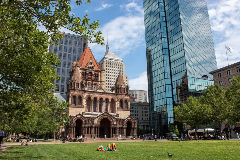 Copley Square: Trinity Church and the Boston Public Library