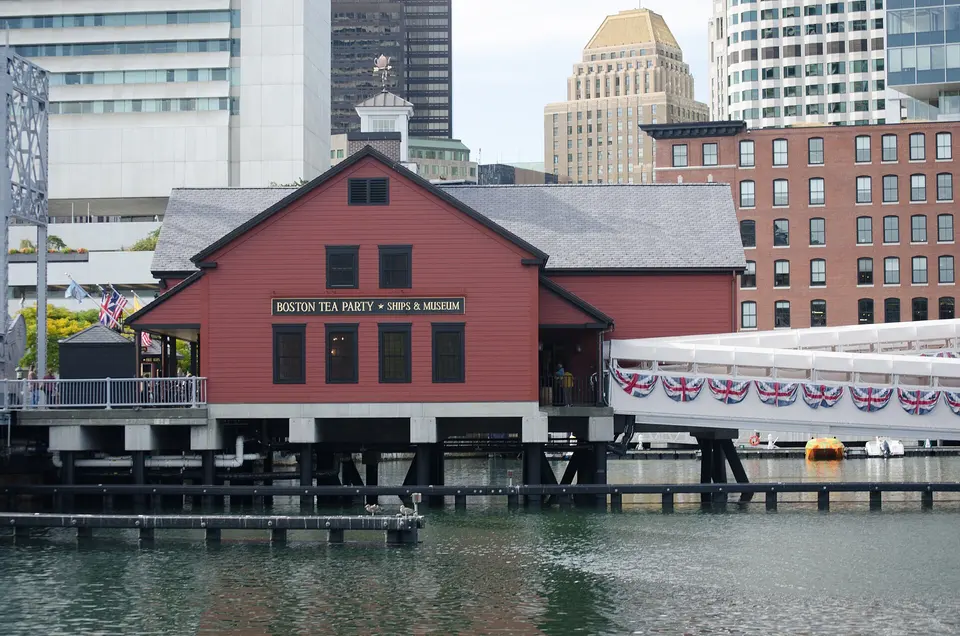 Boston Tea Party Ships & Museum