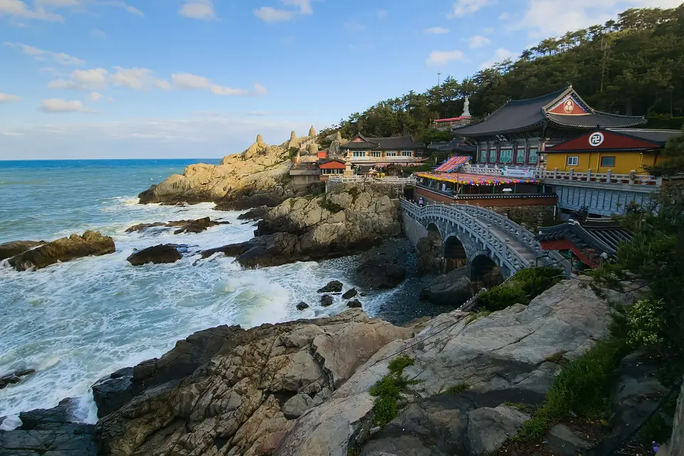 Haedong Yonggungsa Temple