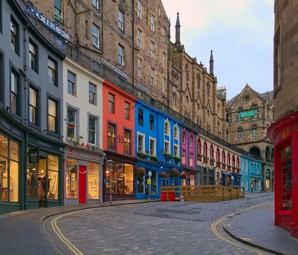Victoria Street
