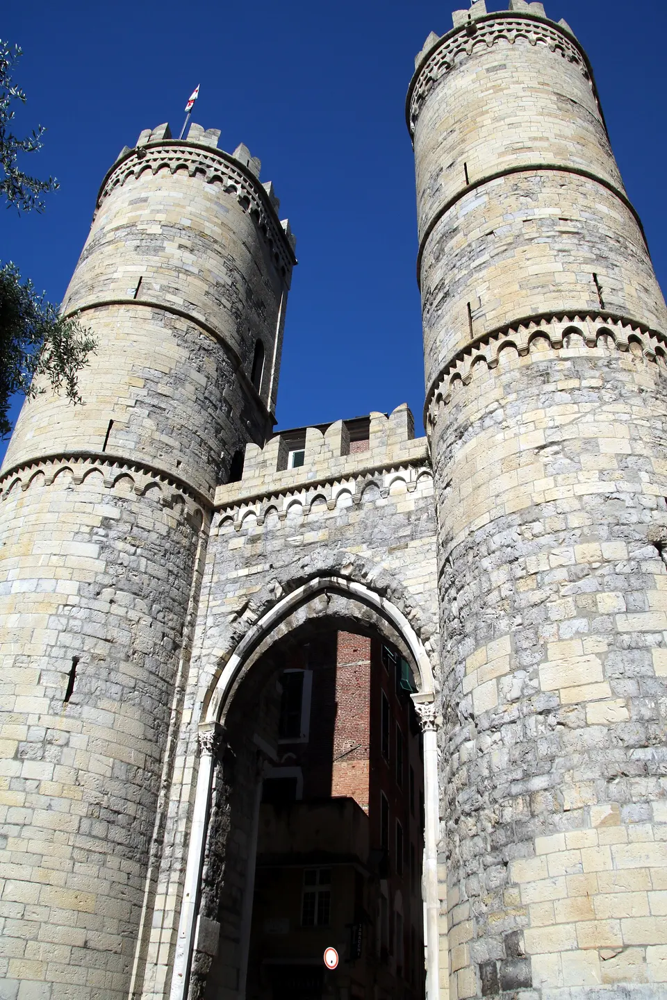 Porta Soprana and the medieval lanes