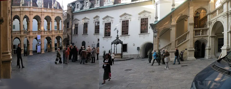 Landhaus courtyard