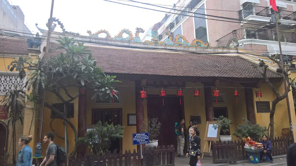 The Old Quarter and Bạch Mã Temple