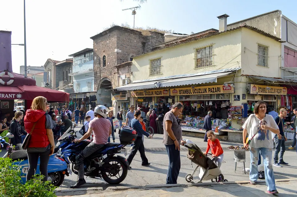 Kemeraltı Bazaar