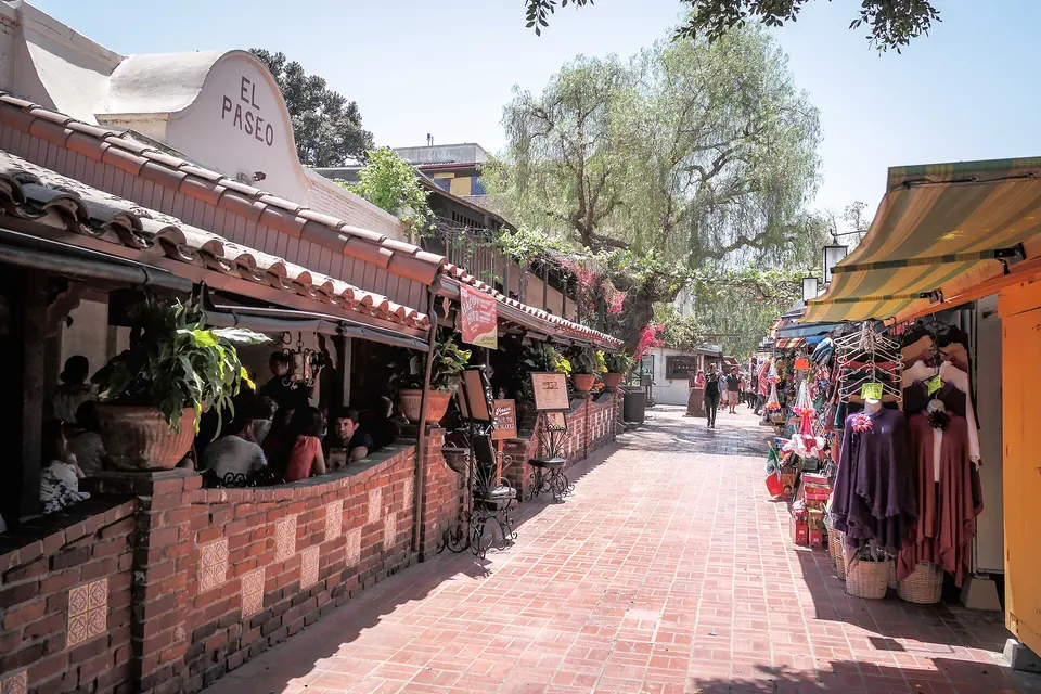 Olvera Street and El Pueblo de Los Angeles
