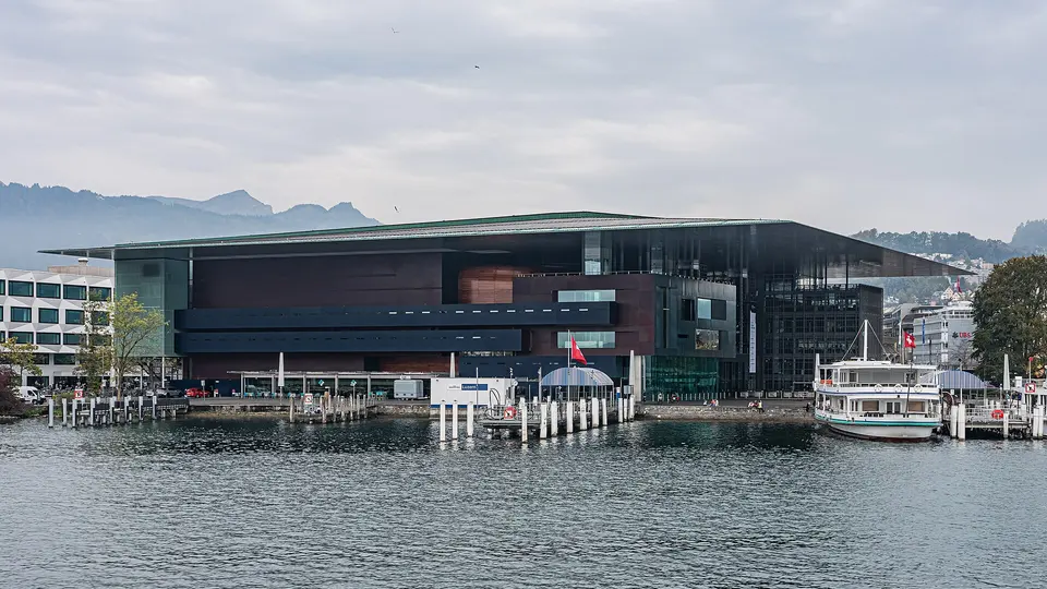 KKL exterior and the lakeside