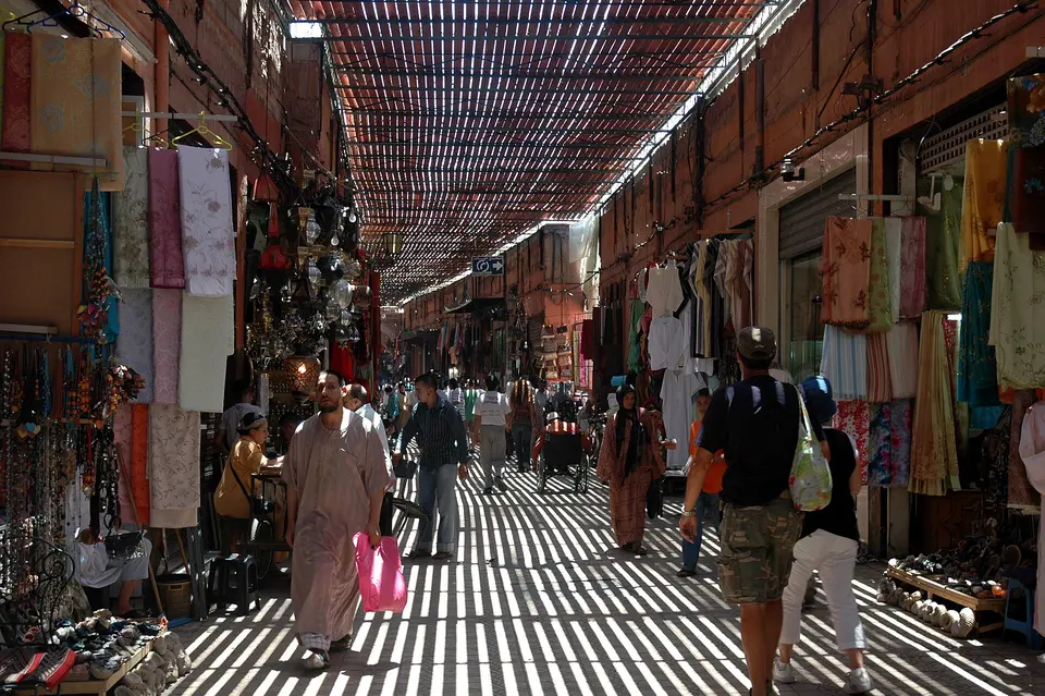 The souks and the Mouassine fountain