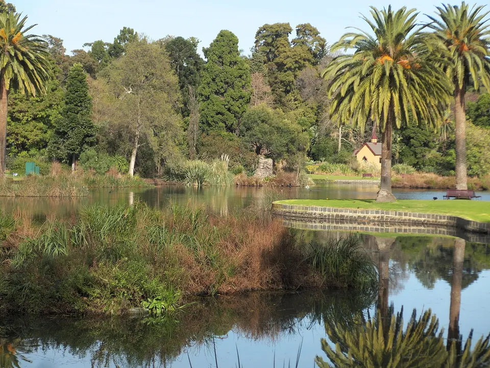 Royal Botanic Gardens
