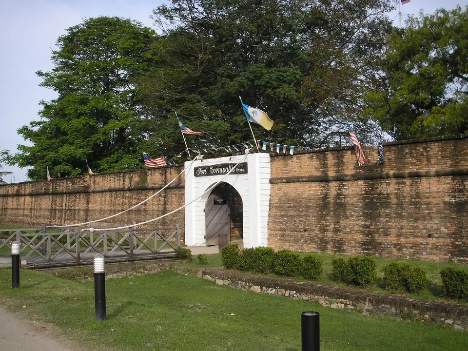 Fort Cornwallis and the Esplanade