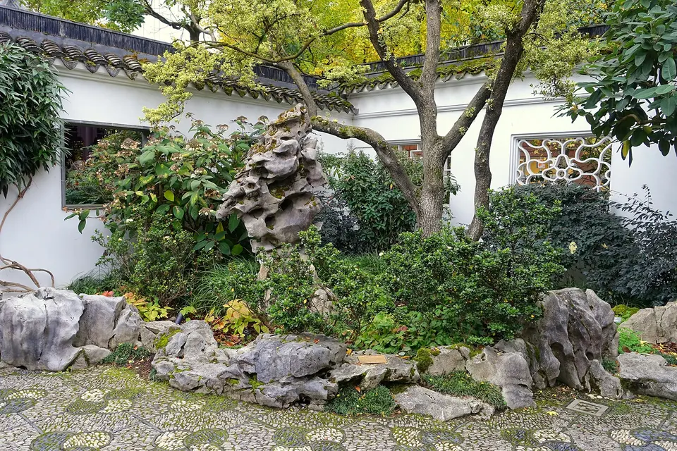Lan Su Chinese Garden