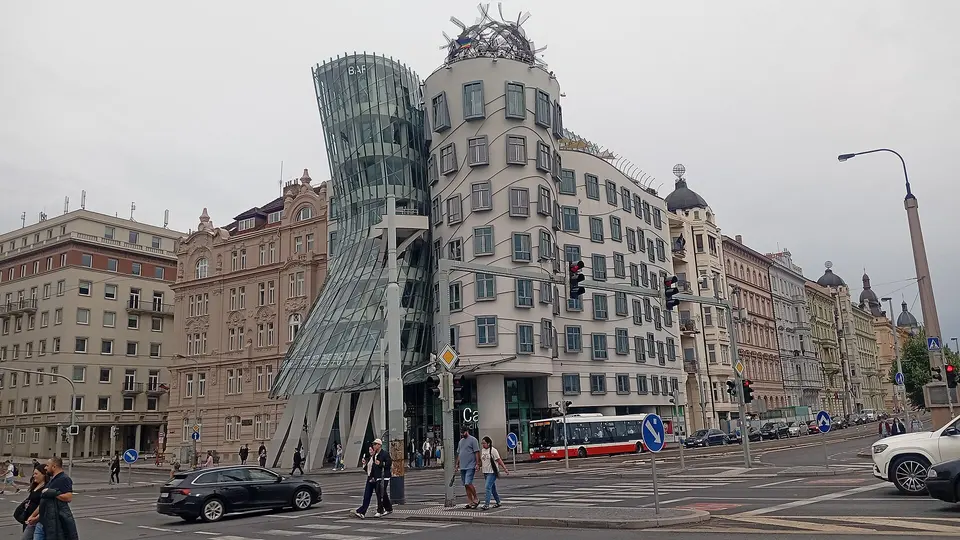 Dancing House