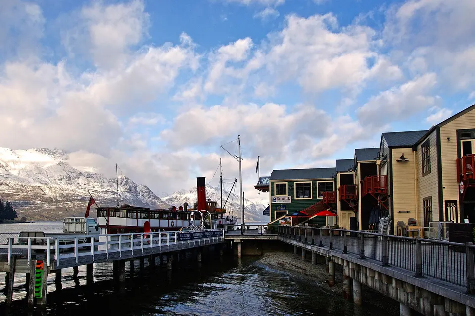 Queenstown Bay and Steamer Wharf