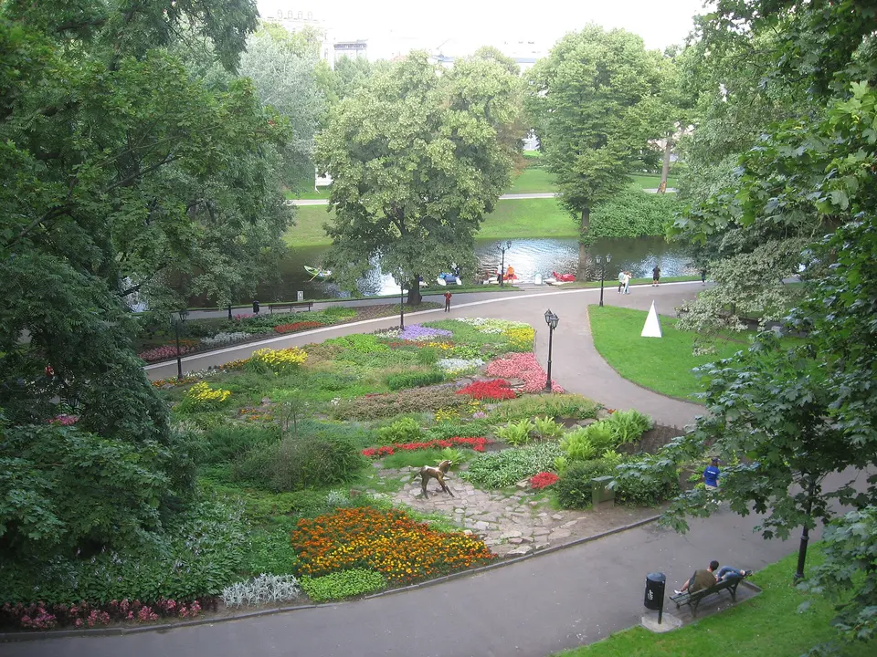 Bastejkalns and the canal park