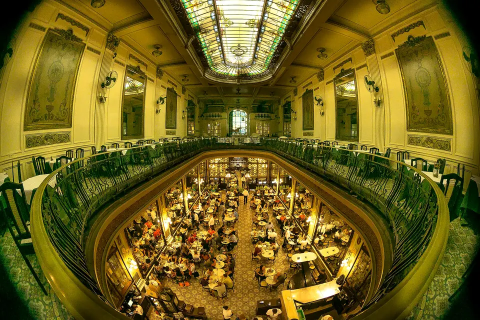 Confeitaria Colombo and the Real Gabinete Português de Leitura