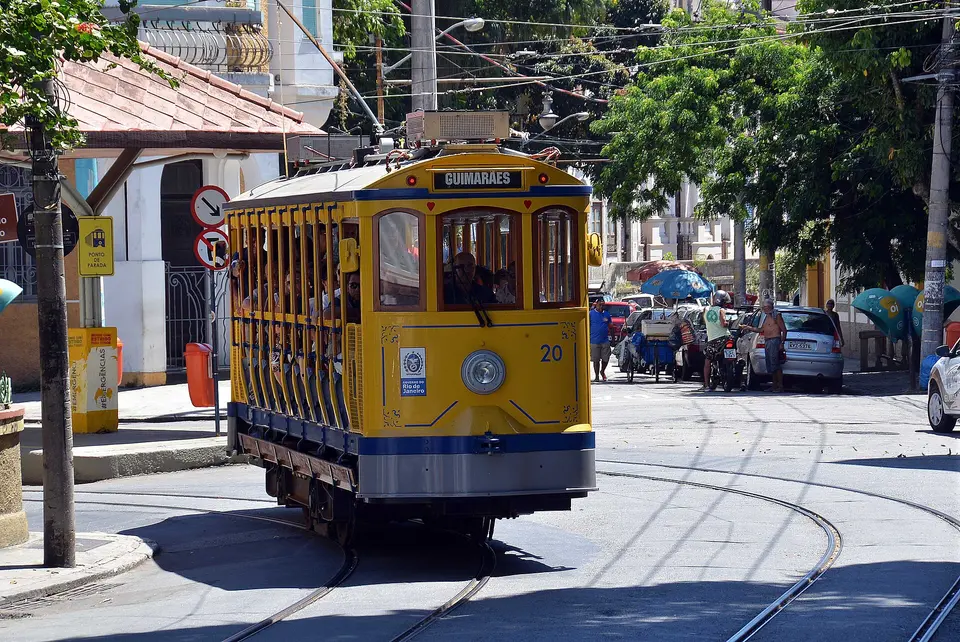 Santa Teresa by the yellow tram (bonde)