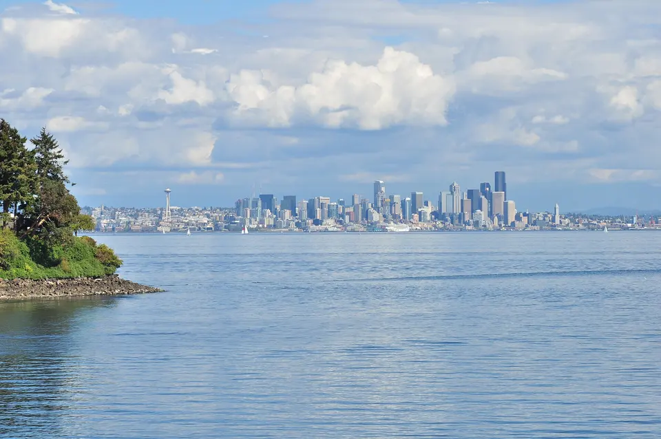 Bainbridge Island ferry from Colman Dock
