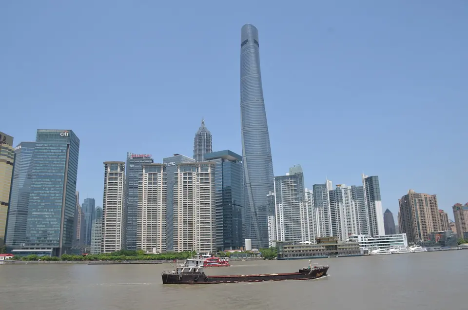 Huangpu River night cruise from Shiliupu