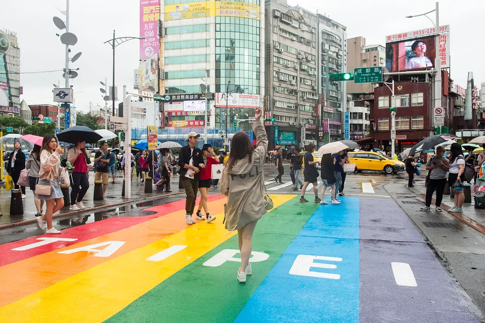 Ximending and the Red House