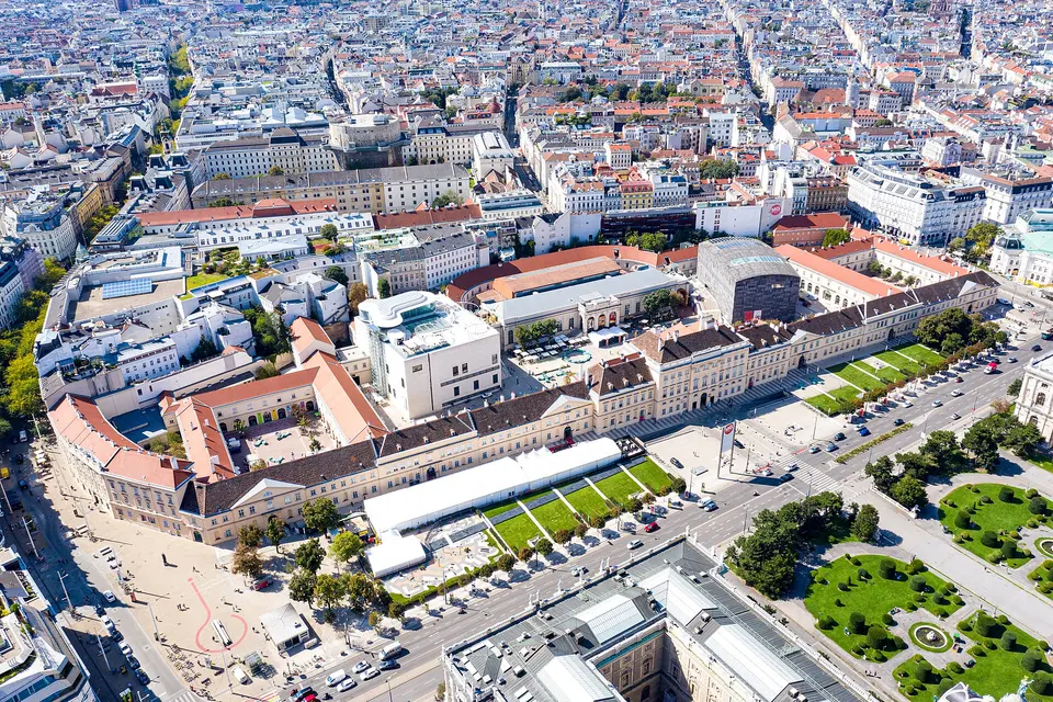 MuseumsQuartier and Leopold Museum